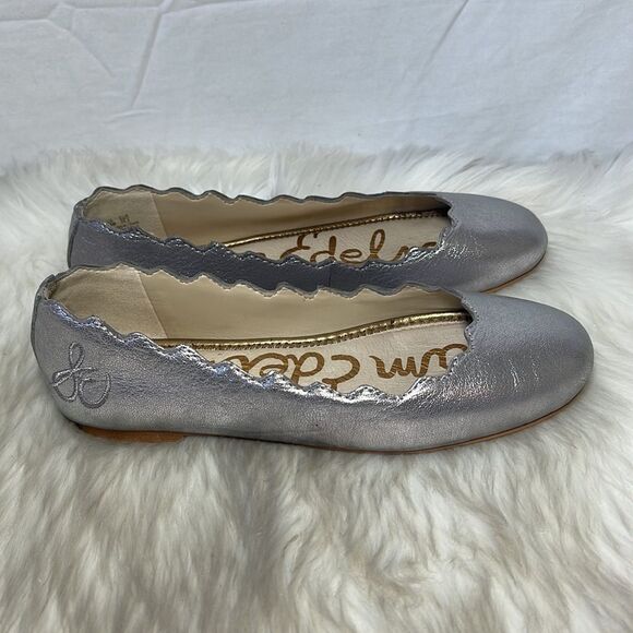 Sam Edelman Francis Metallic Silver Scalloped Leather Ballet Flats Sz 5.5 - Picture 4 of 7